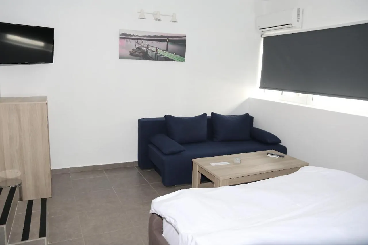 Luxor Premium Suites Thessaloniki 3*,
