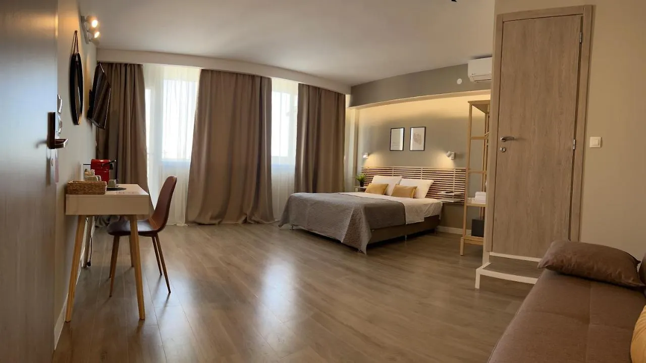 Luxor Premium Suites Salonicco