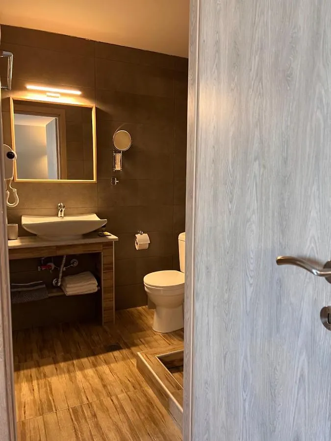 *** Aparthotel Luxor Premium Suites Salonicco Grecia
